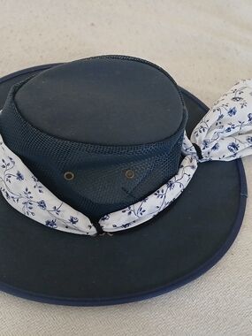 Womens Australian Drover Wide-Brim Navy Outdoor Hat with Floral Band